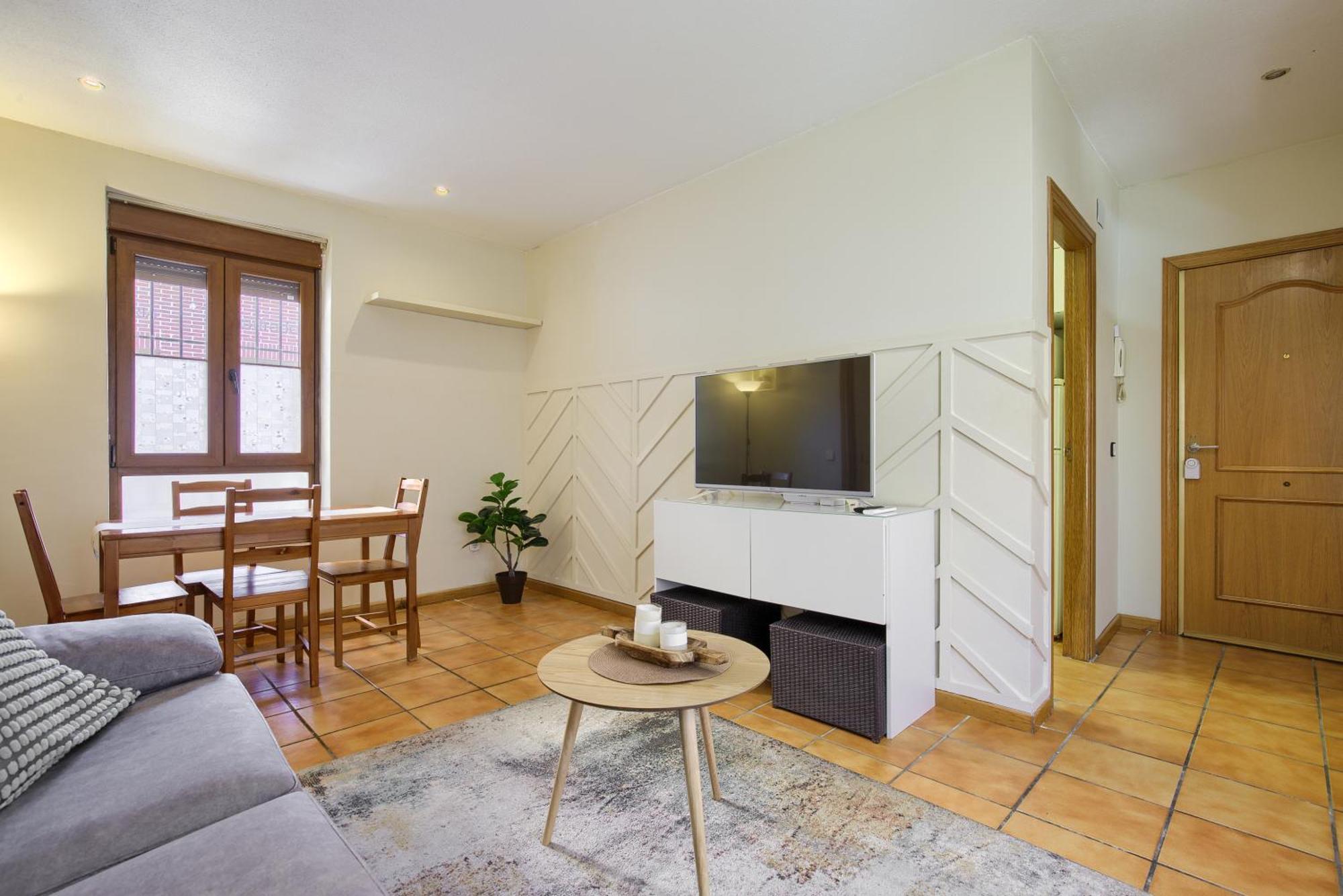 Casona 44 - Apartamento Para 2 Con Wifi, Ac Y Patio Exterior Alcalá de Henares Екстериор снимка